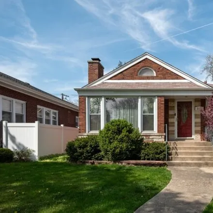 Buy this 3 bed house on 2138 West 107th Street in Chicago, IL 60643