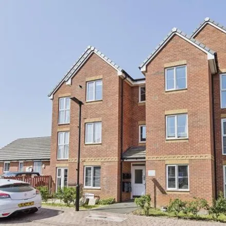 Buy this 1 bed apartment on 6 Chinchen Close in East Cowes, PO32 6GE