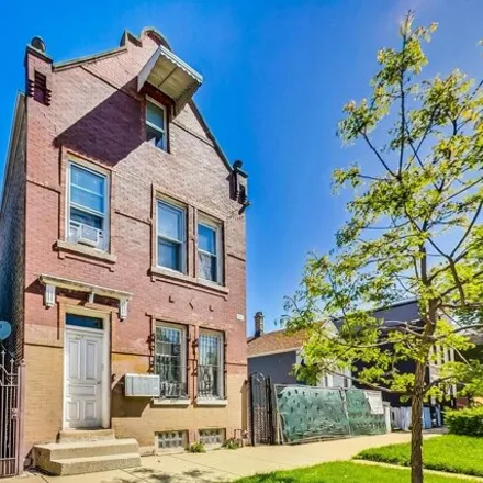 Buy this studio house on 2714 West 24th Place in Chicago, IL 60608
