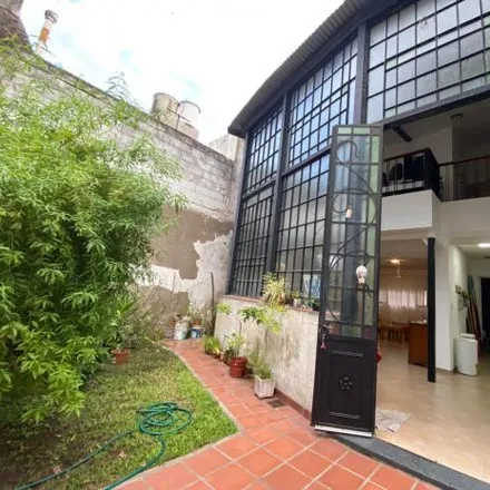 Buy this 2 bed house on Perito Moreno 1502 in Azcuénaga, Rosario