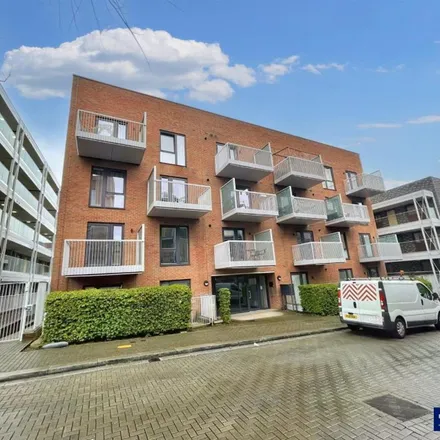 Rent this 1 bed apartment on Columbia Place in Milton Keynes, MK9 4AW