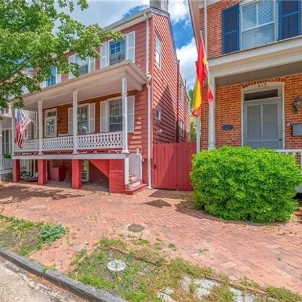 Buy this 3 bed house on 409 Washington Street in Portsmouth, VA 23704