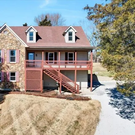 Buy this 4 bed house on 2243 Elder Park Road in Oldham County, KY 40031