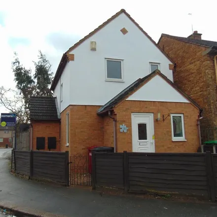 Rent this 2 bed house on Lincoln Way in SL1 5RG, United Kingdom