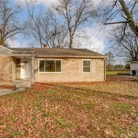 Buy this 3 bed house on Upper Miamisburg Road in Miamisburg, OH 45342