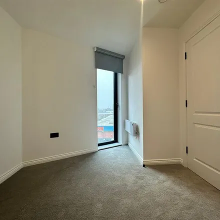 Image 3 - Units 5-6 Springwell Road, Leeds, LS12 1EY, United Kingdom - Apartment for rent