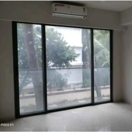 Rent this 4 bed apartment on S D Mandir Marg in Zone 3, Mumbai - 400051