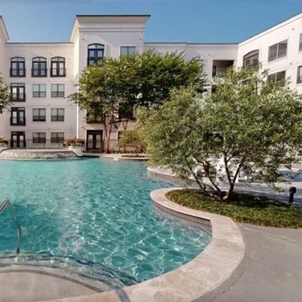 Rent this 2 bed apartment on 1037 Columbus Street in Houston, TX 77019