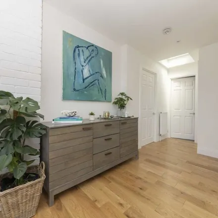 Image 6 - Bamboo Natural Therapy, 106 Judd Street, London, WC1H 8BS, United Kingdom - Apartment for rent