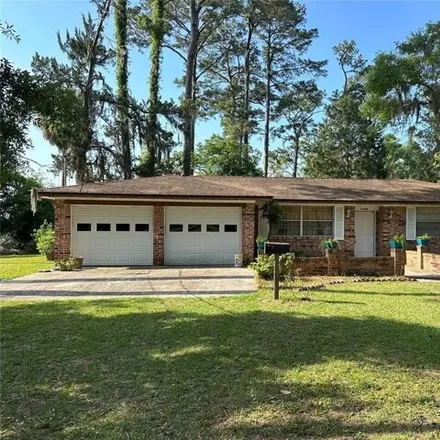 Buy this 3 bed house on 97444 Pirates Way in Yulee, FL 32097