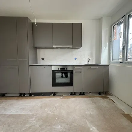 Rent this 3 bed apartment on Frank-Buchserstrasse 12 in 4532 Bezirk Lebern, Switzerland