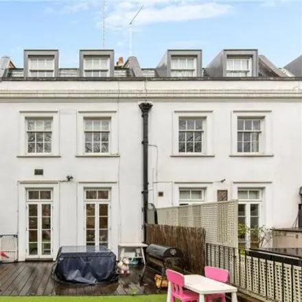 Image 9 - Greens Court, Holland Park Avenue, London, W11 3RB, United Kingdom - Townhouse for sale