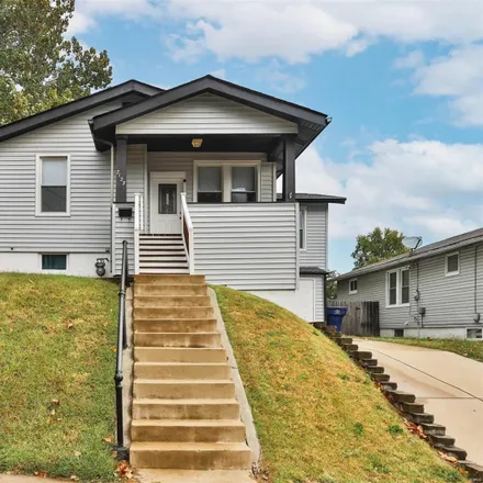 Buy this 2 bed house on 7123 Canterbury Avenue in Ellendale, Saint Louis
