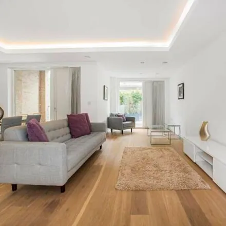 Image 2 - The Landau, 72 Farm Lane, London, SW6 1QP, United Kingdom - Apartment for sale