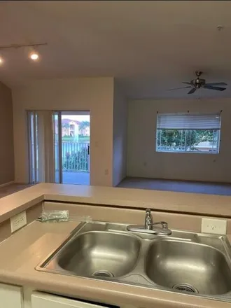 Rent this 1 bed condo on 131 Sw Palm Dr Apt 208 in Port Saint Lucie, Florida