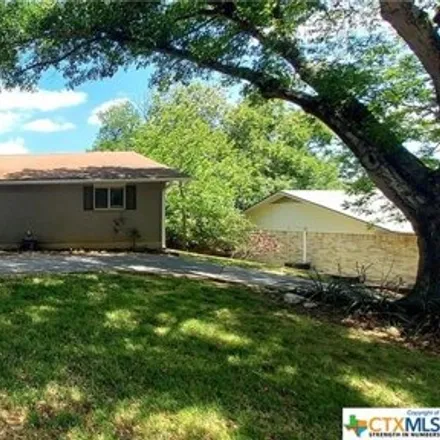 Rent this 3 bed house on 970 Spring Hill Drive in Village Royal, New Braunfels