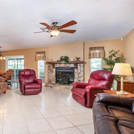 Image 6 - 16207 Country Crossing Drive, Hillsborough County, FL 33624, USA - House for sale