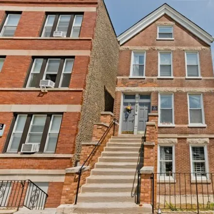 Rent this 3 bed apartment on 1839 North Hermitage Avenue in Chicago, IL 60622