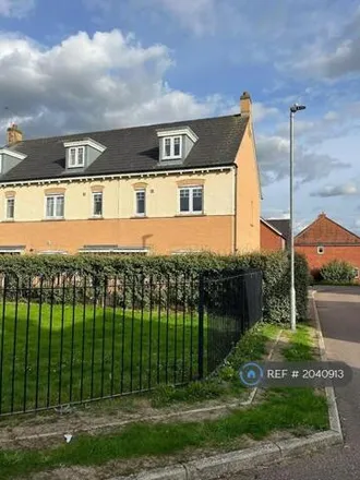 Rent this 3 bed townhouse on Watson Close in Duston, NN5 6UT