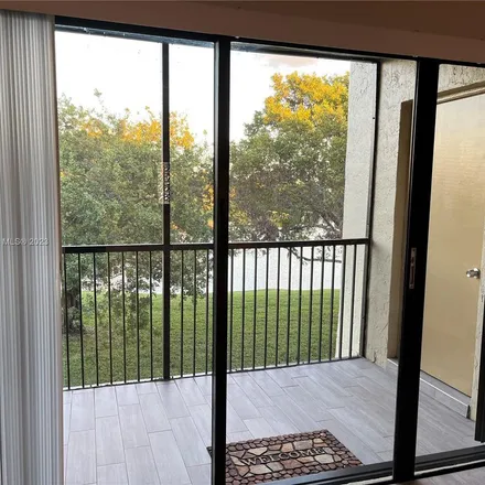 Rent this 2 bed apartment on 422 Lakeview Drive in Weston, FL 33326