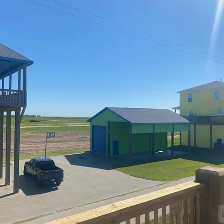 Image 7 - 952 West Verdie Drive, Crystal Beach, Galveston County, TX 77650, USA - House for sale