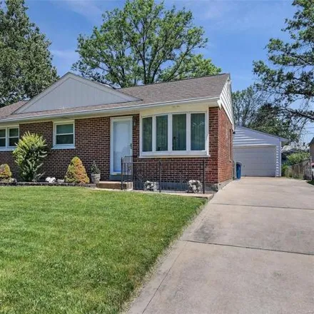 Buy this 3 bed house on 10773 Cathy Drive in Concord, MO 63123