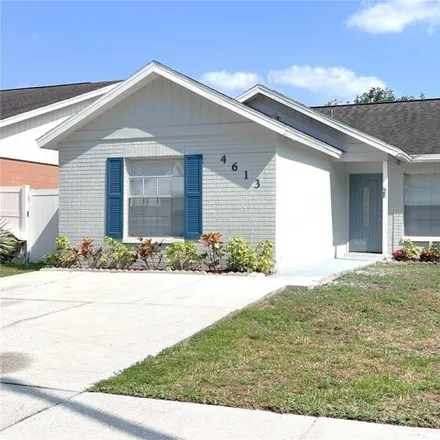 Buy this 2 bed house on 4613 Eastwind Drive in Plant City, FL 33566