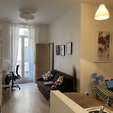 Rent this 2 bed apartment on Lycée général et technologique Saint-Charles in Rue Guy Fabre, 13001 Marseille