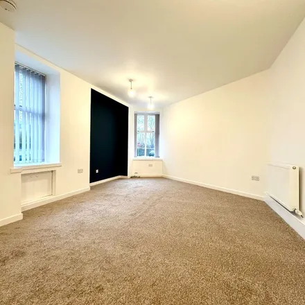 Image 6 - Meadowbank Street 2, Station Road, Dumbarton, G82 1SA, United Kingdom - Apartment for rent