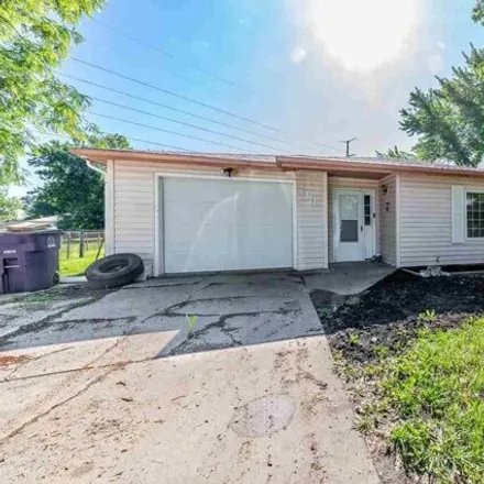 Buy this 3 bed house on 2411 Purcells Mill in Manhattan, KS 66502