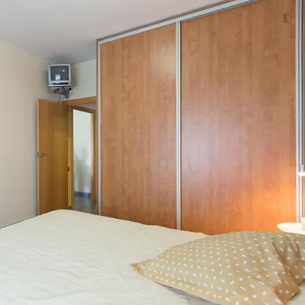 Image 2 - Carrer de Padilla, 383, 08001 Barcelona, Spain - Room for rent