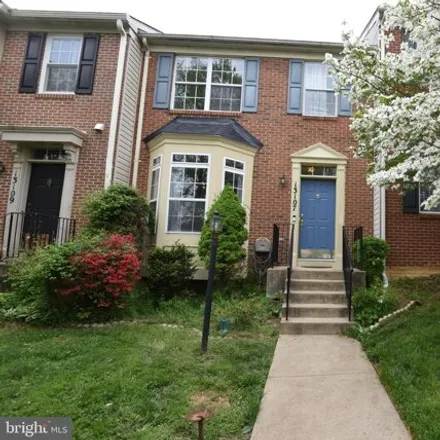 Rent this 3 bed townhouse on 13101 Lake Geneva Way in Germantown, MD 20874