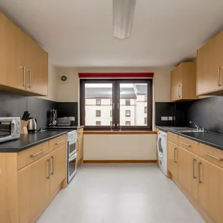 Image 2 - West Bryson Road Flats, West Bryson Road, City of Edinburgh, EH11 1LS, United Kingdom - Room for rent