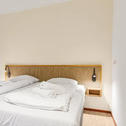Rent this 5 bed house on Hunebed D3 Midlaren in Schutsweg, 9475 PL Midlaren