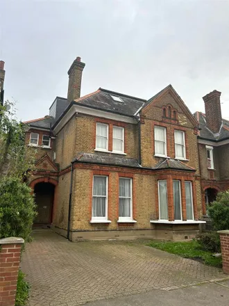 Rent this 9 bed duplex on Exbury Road in London, SE6 4NA