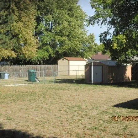 Image 4 - 997 West 13th Street, Larned, KS 67550, USA - House for sale