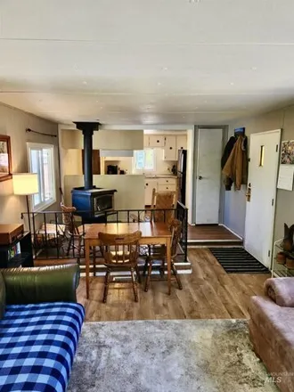 Buy this studio apartment on 2979 S Highway 95 Unit 8 in Moscow, Idaho