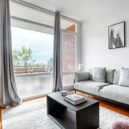 Rent this 4 bed apartment on Brétema in Carrer de Violant d'Hongria Reina d'Aragó, 08001 Barcelona