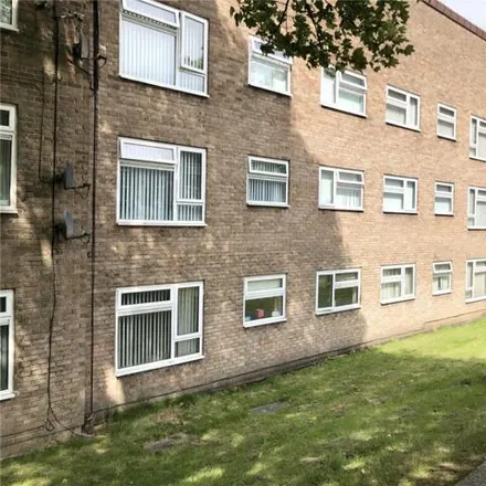 Buy this 2 bed apartment on Lulworth in Skelmersdale, WN8 6TS