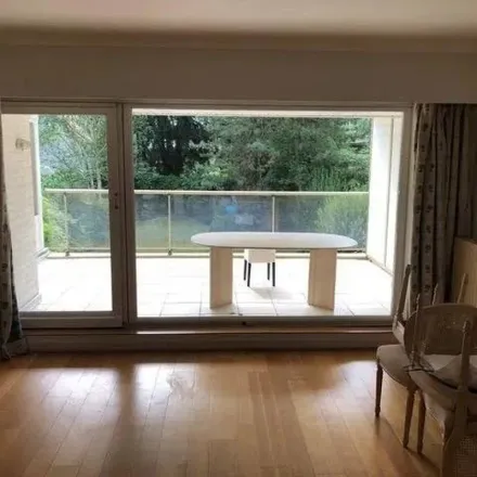 Rent this 2 bed apartment on Avenue Émile de Béco - Émile de Bécolaan 29 in 1050 Ixelles - Elsene, Belgium