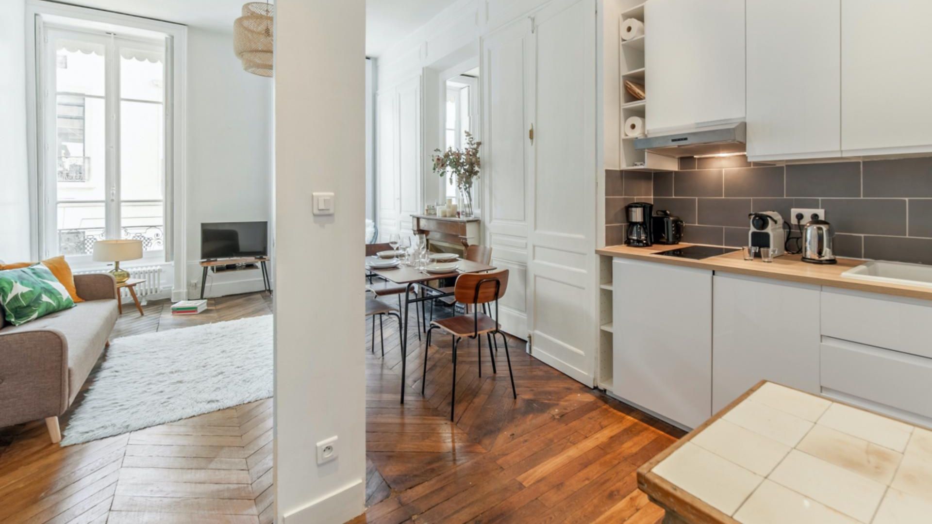 1 bedroom apartment at 18 Rue de Condé, 69002 Lyon 2e Arrondissement ...