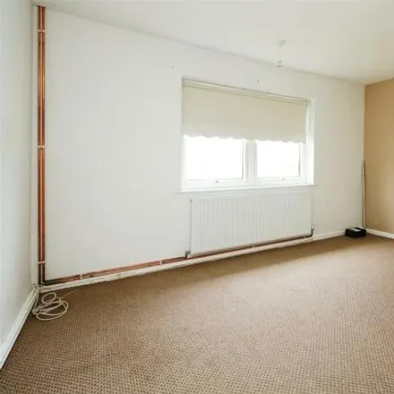 Image 5 - Roughwood Road, Greasbrough, S61 4HU, United Kingdom - Apartment for sale