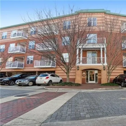 Buy this 2 bed condo on 249 West Freemason Street in Norfolk, VA 23510