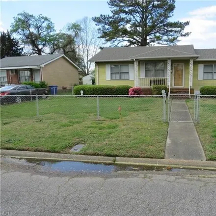 Buy this 3 bed house on 504 Henderson Street in Portsmouth, VA 23701
