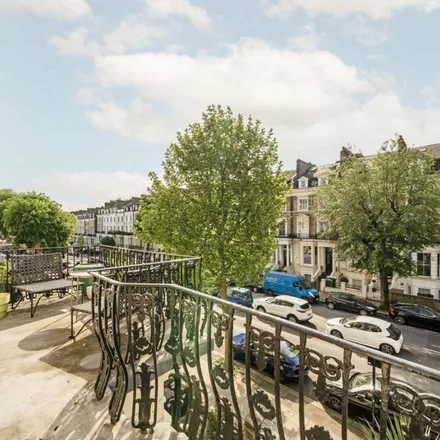Rent this 2 bed apartment on 28 Sutherland Avenue in London, W9 2HE
