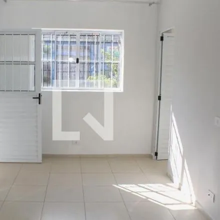 Rent this 2 bed apartment on Rua Cruzeiro 36 in Campos Elísios, São Paulo - SP