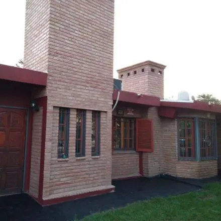 Buy this 5 bed house on Centro Vecinal Villa Allende Parque in Linco, El Ceibo