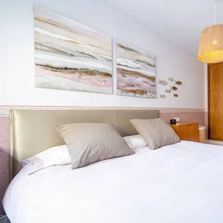 Rent this 3 bed apartment on Segur de Calafell in Plaça del Baixador, 43882 Calafell