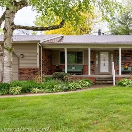 Buy this 3 bed house on 3984 Grindley Park Street in Dearborn Heights, MI 48125
