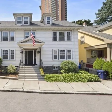 Image 1 - 9 Parkwood Terrace, Boston, MA 02130, USA - House for sale